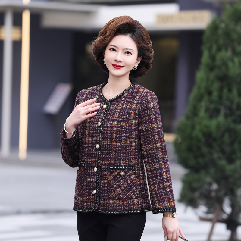 中老年妇女小香风短款外套2025春秋装新款妈妈装时尚圆领洋气上衣