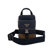 PRADA普拉达男女金属三角徽标单肩斜挎包手机包男女2025新款