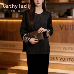 CATHYLADI新中式刺绣黑色衬衫2026年春季国风气质圆领长袖上衣女