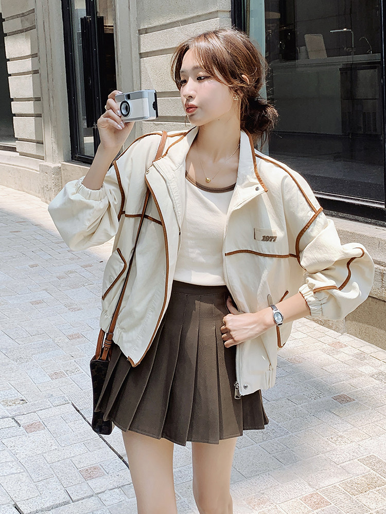 2025春秋季新款韩版流行短款棒球服外套女设计感撞色休闲夹克上衣,女装短外套,浙宝100