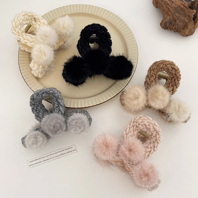 毛绒发夹女小号毛毛抓夹后脑勺头发夹子高级感鲨鱼夹秋冬发卡头饰