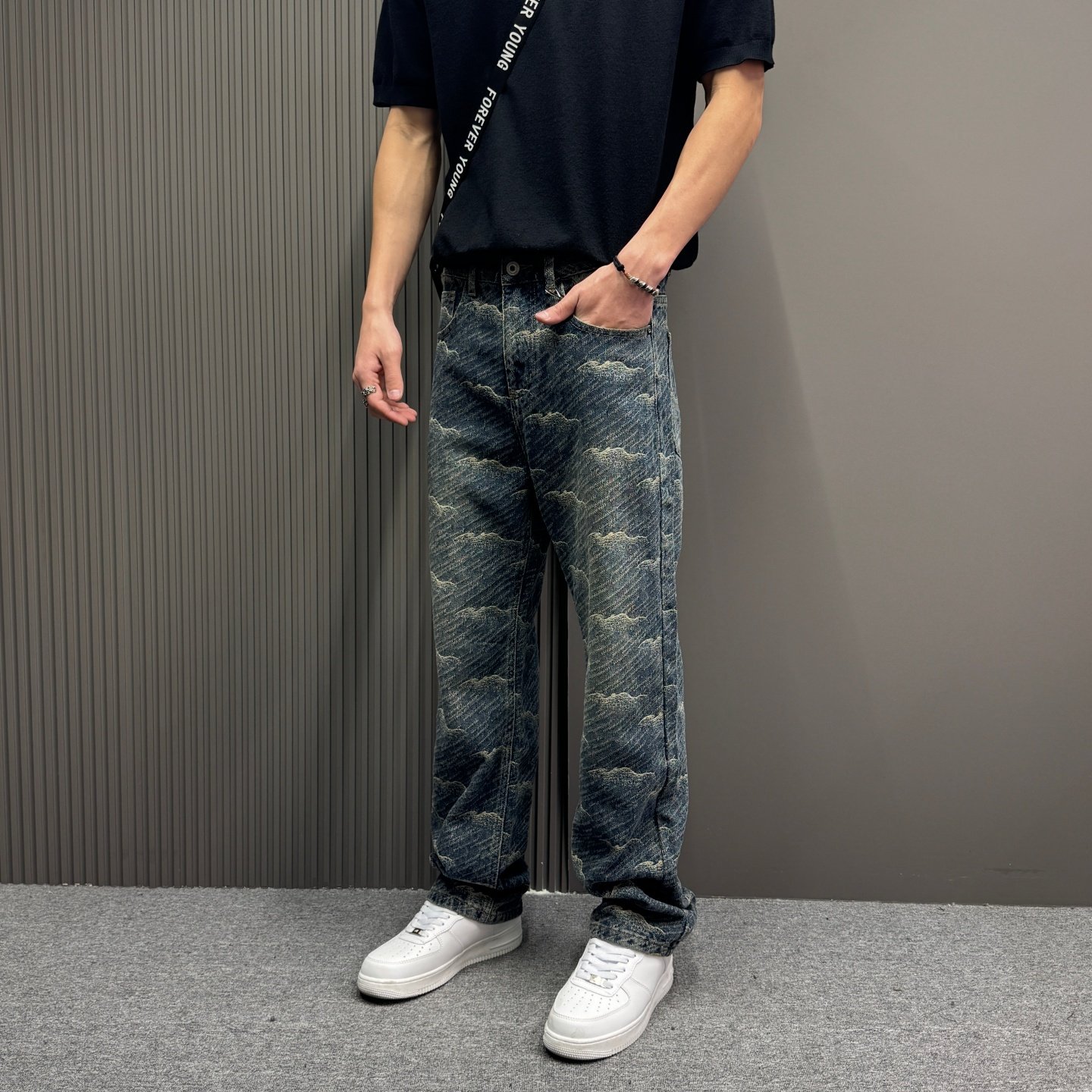 复古水洗提花牛仔裤男宽松直筒阔腿日常休闲长裤百搭时尚个性潮牌