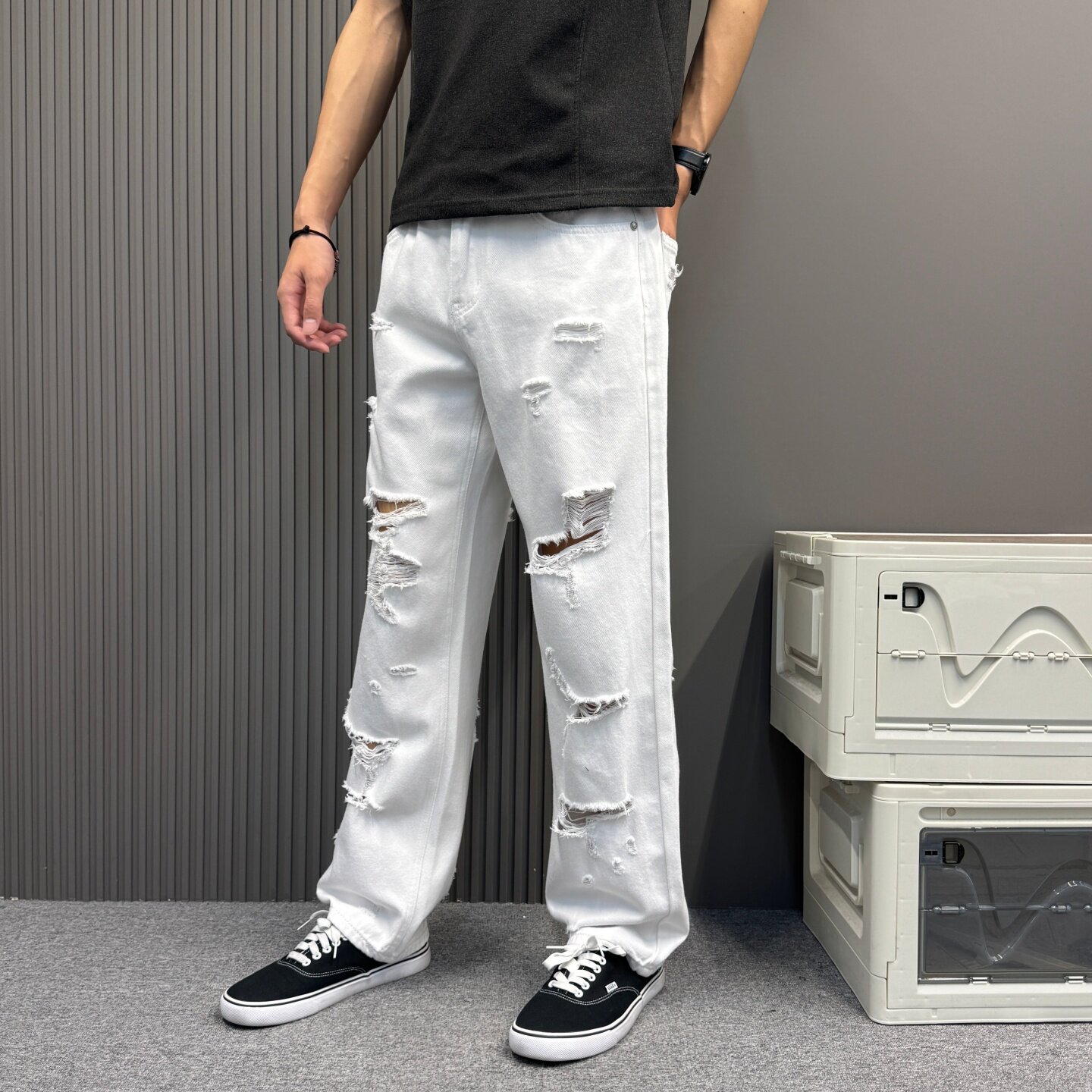 美式潮流破洞白色牛仔裤男夏季新款百搭酷飒风宽松直筒休闲长裤男