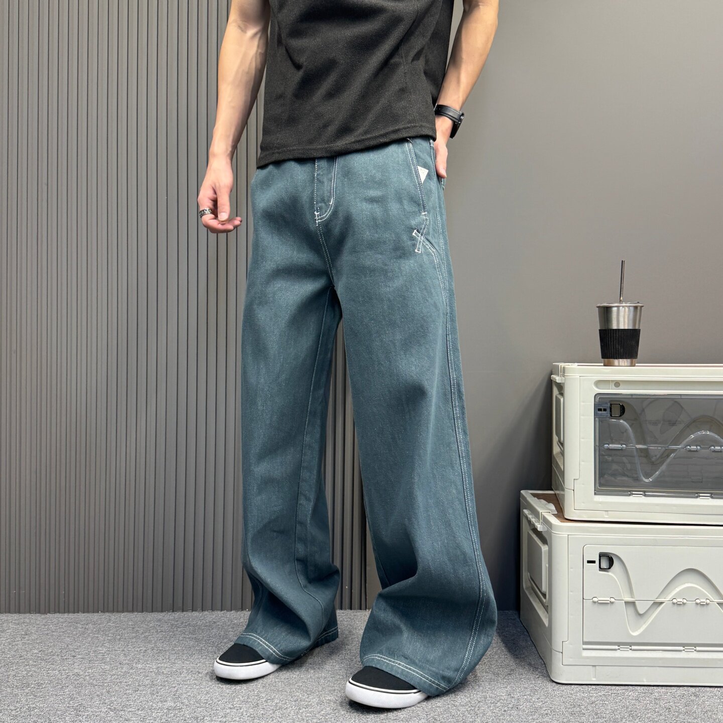 秋季湖水绿原牛牛仔裤创意绣花复古水洗直筒宽松男女同款休闲长裤