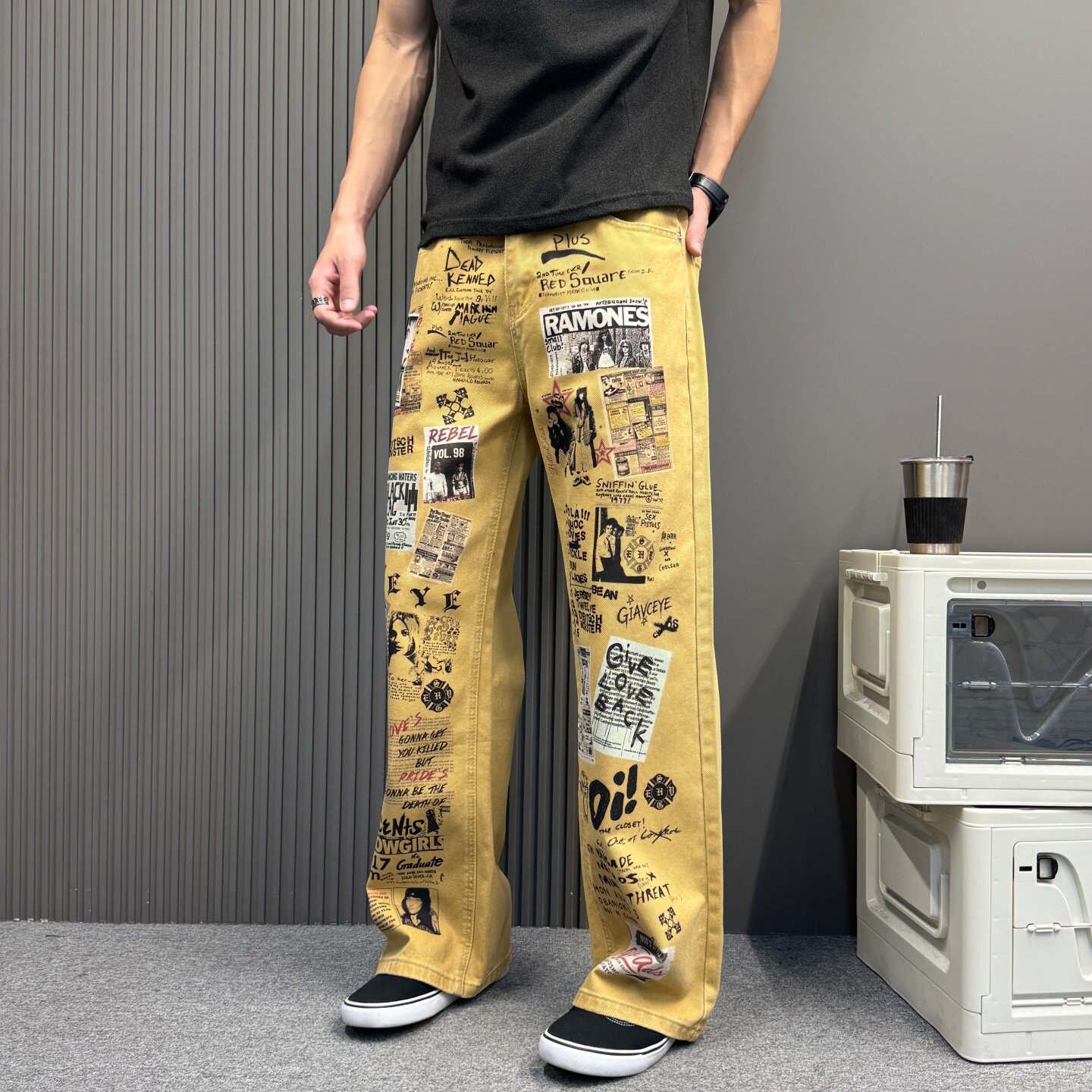 重工海报印花牛仔裤男女款时尚个性小众风复古做旧阔腿设计感长裤