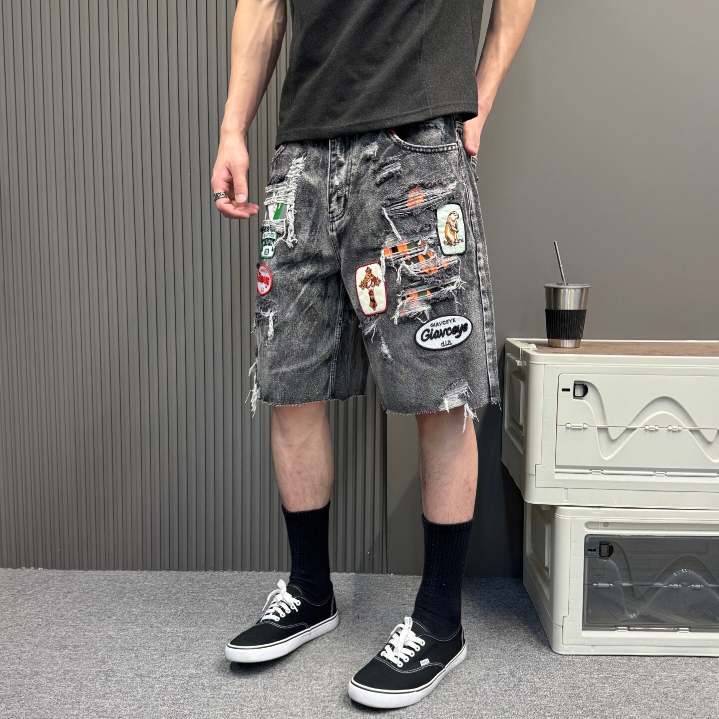 潮牌高街风破洞贴布徽章刺绣牛仔短裤夏季水洗做旧宽松直筒五分裤