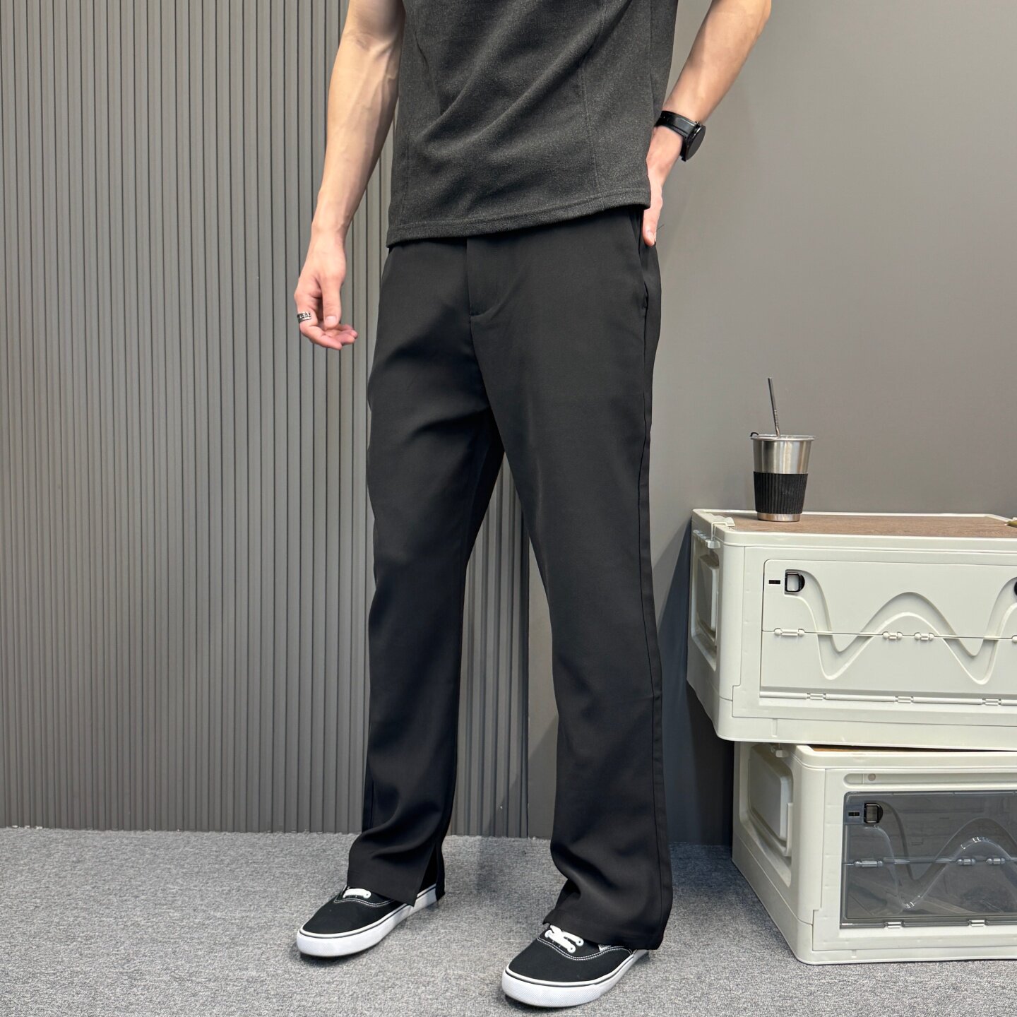 黑色微喇西裤男美式cleanfit喇叭垂感高级感修身直筒薄款西装裤子