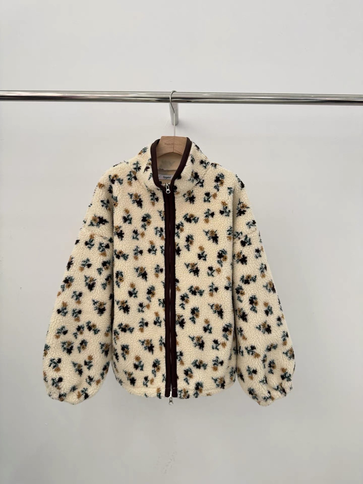 韩国东大门2025冬季spe新款时尚百搭立领宽松显瘦摇粒绒外套