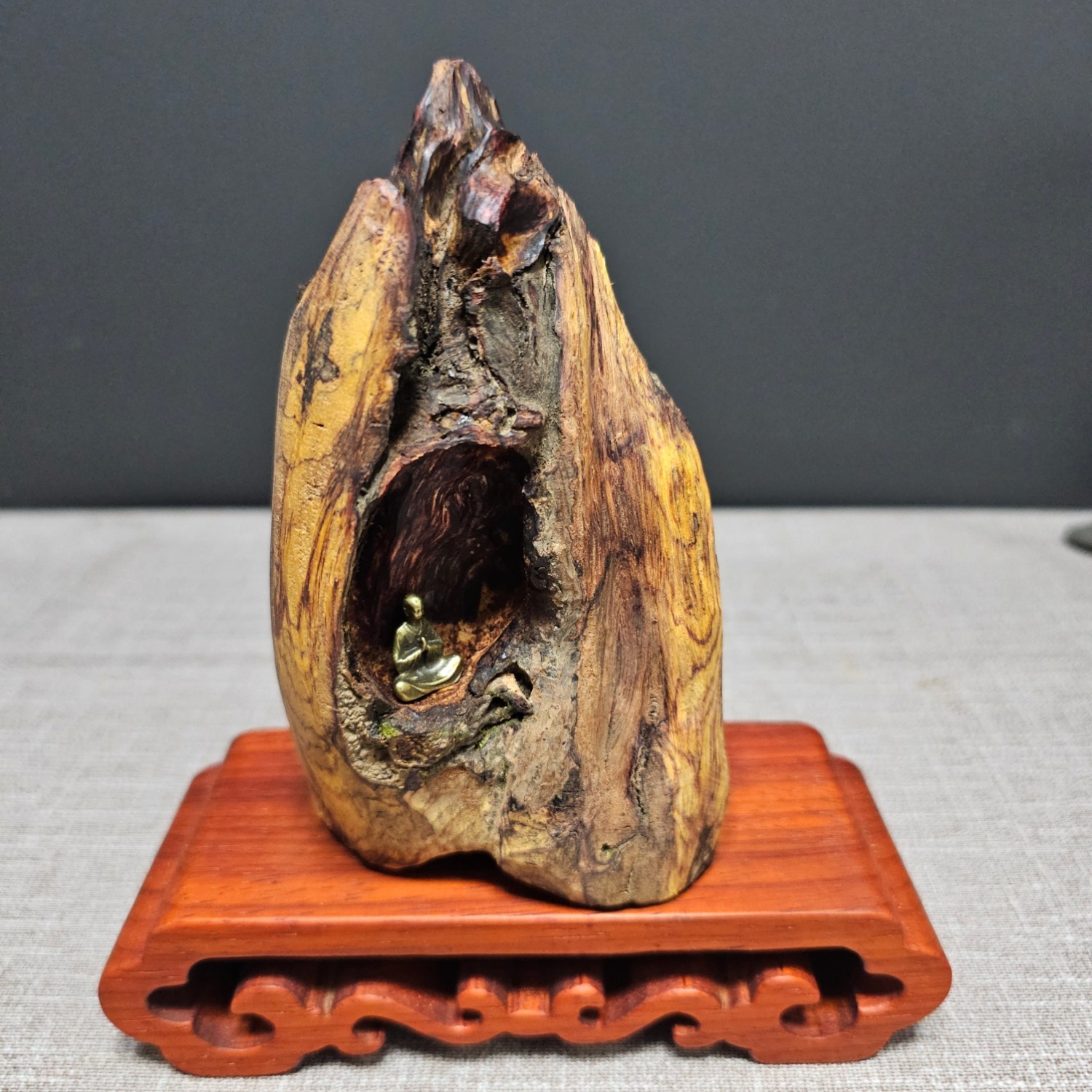 海南降真香十亩香古洞悟道摆件侧体虎斑纹兰花蜜甜香小孤品收藏
