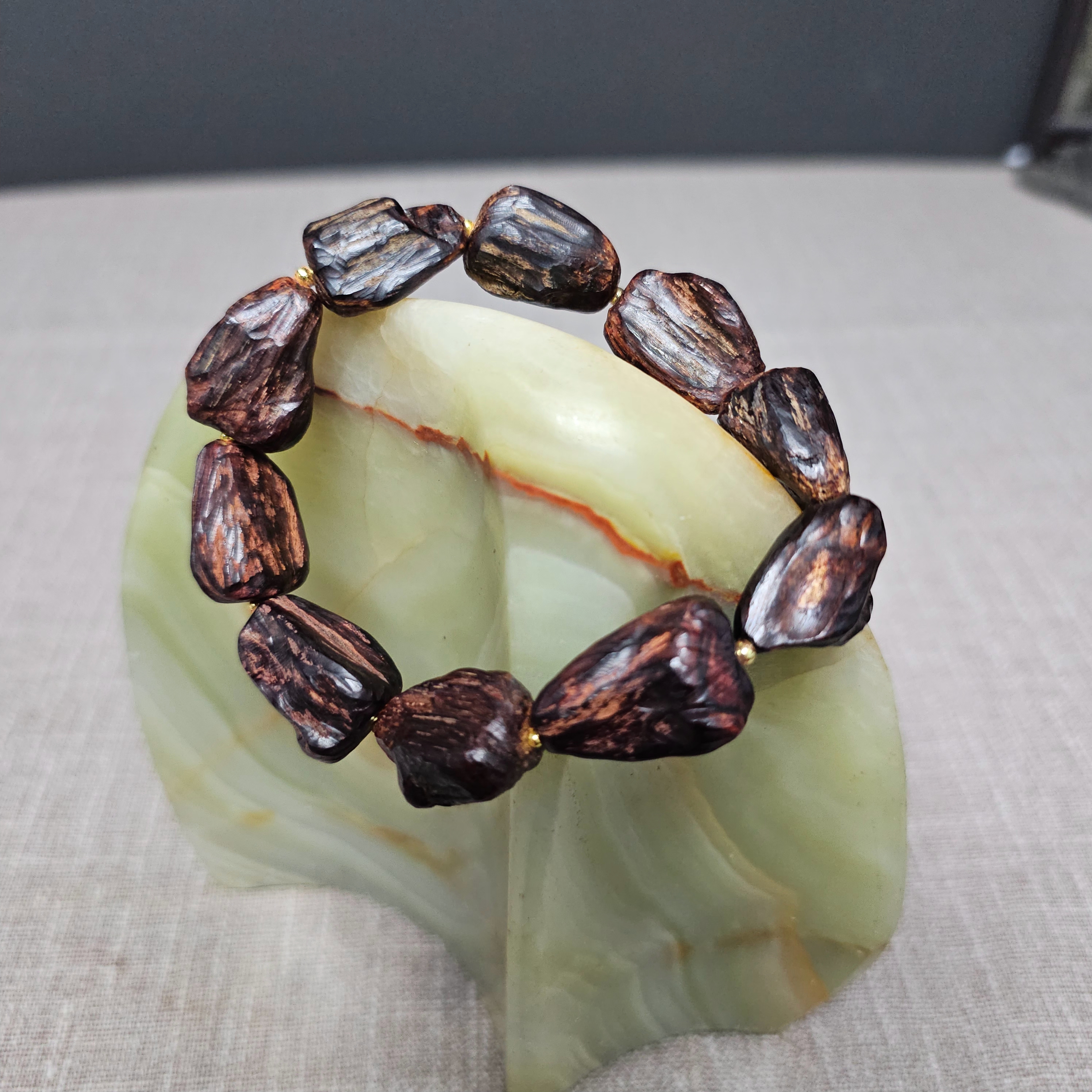 海南降真香十亩香沉水老料瘤疤随形手串满油手工随形收藏新品上架