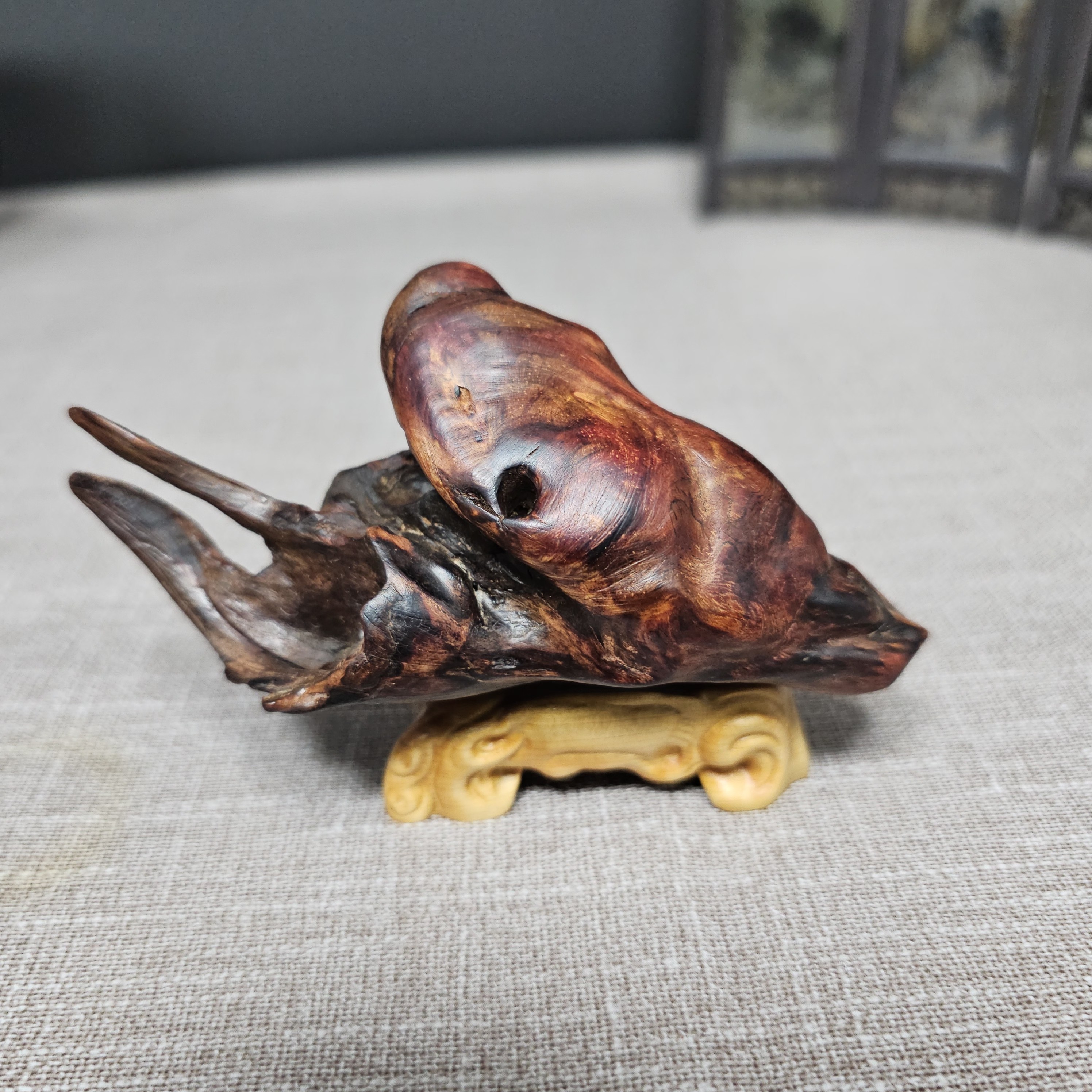 【翅形】海南降真香沉水老料实心瘤疤手把件原料厚实收藏赠底座,饰品/流行首饰/时尚饰品新,沉香,淘宝优惠券,粉丝福利购,淘宝优惠卷