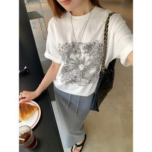 本希benxe/布鲁士假期~夏季新款复古印花重工圆领烫钻短袖T恤