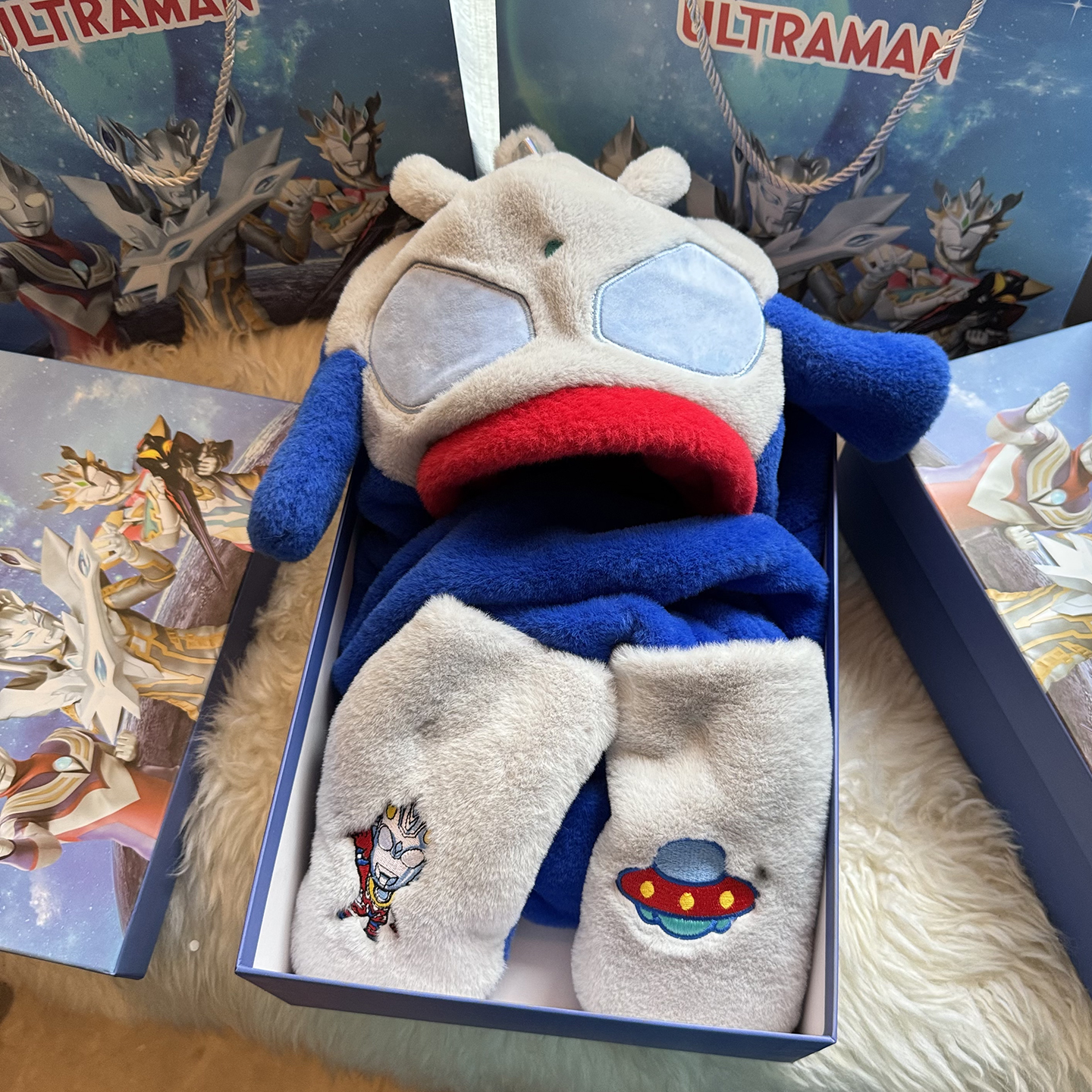 奥特曼帽子围巾一体围脖儿童礼盒男孩生日礼物2025新款耳朵会动的