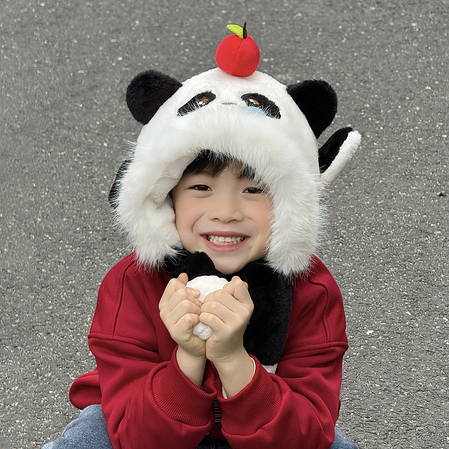熊猫帽子围巾一体儿童2025新款冬季捏耳朵会动的围脖小男孩宝成都