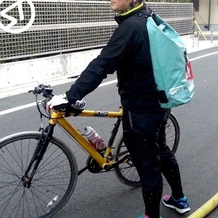 包邮StreamTrail海边沙滩防水包户外游泳漂流袋运动桶包男女通用