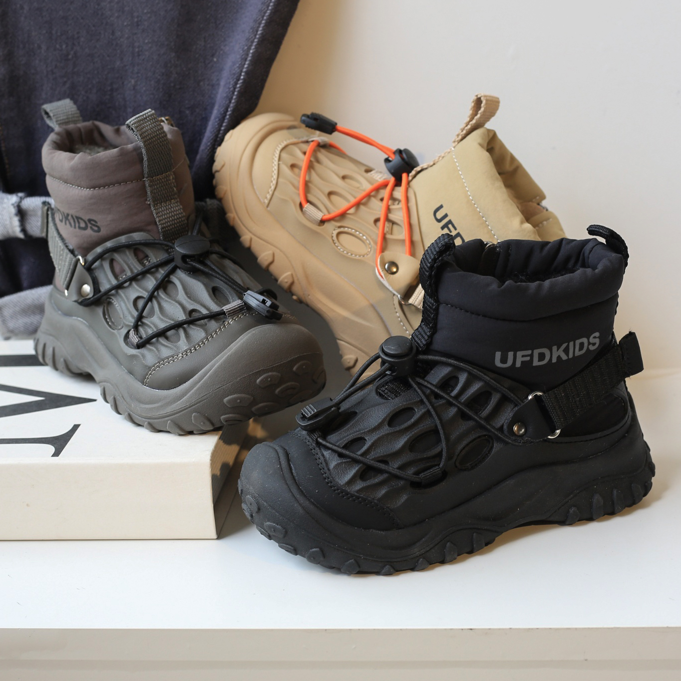 韩版潮流炫酷儿童雪地靴加绒加厚女童靴子运动冬鞋男童时尚大棉鞋