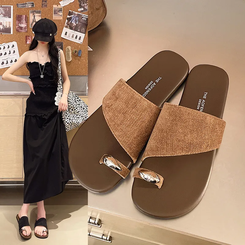 大码女鞋41-43韩版小众一字套趾拖鞋女外穿夏季舒适软底休闲凉拖