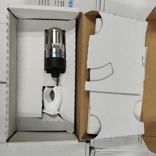 打包处理:原装进口FESTO费斯托压力传感器开关SPTW ~议价