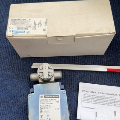 【正品】施耐德限位开关XCKMR54D1H29 ~议价
