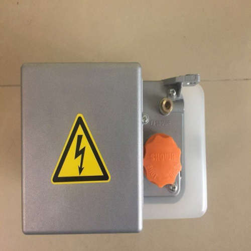 日本原装 SHOWA润滑油泵 LCB4121C 电动注油机