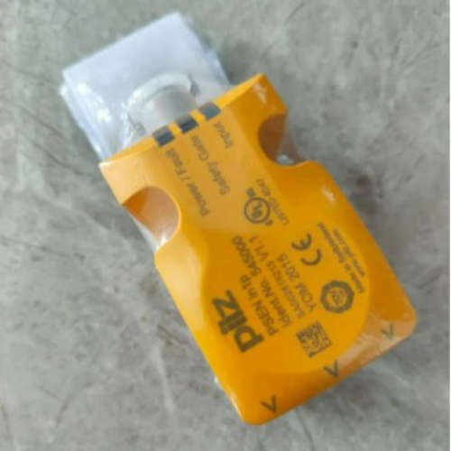 PILZ/皮尔磁 310392\tCFast Card Flash Cache 8 GB 全新原装议价