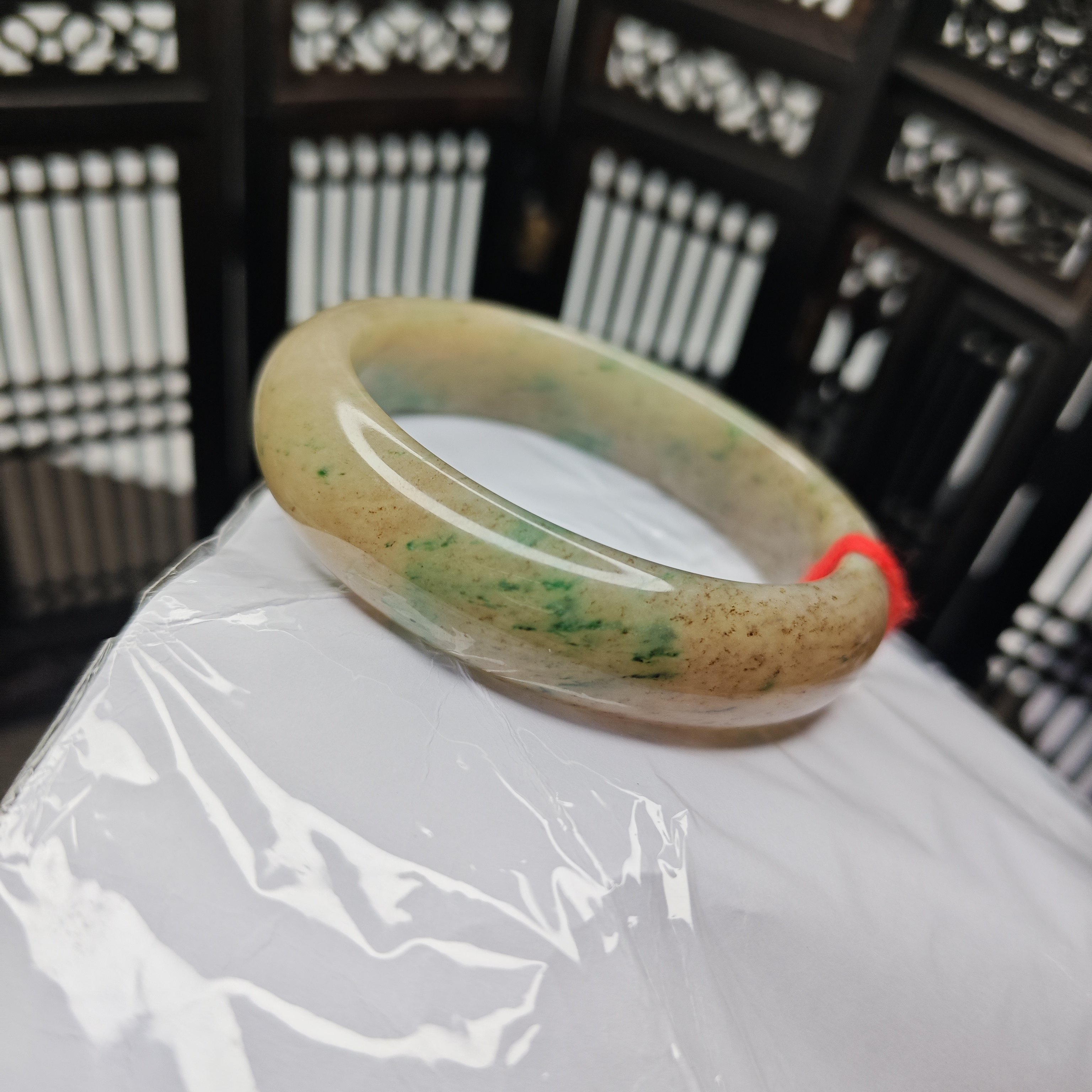 老坑料南阳独玉红糖飘绿扁条玉石玉器手镯女老人证书礼物内径59mm