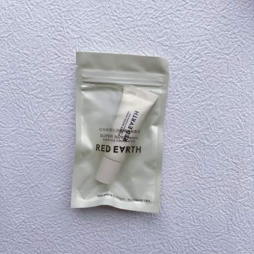 red earth红地球亮彩明星精华粉底液F400L中小样10g试用装 正品