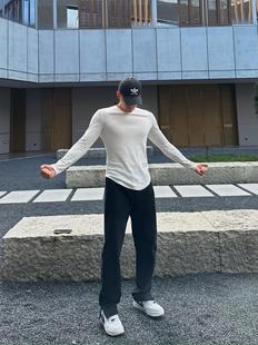 秋季 黑 美式 复古弧形下摆罗纹弹力修身 T恤男 JZD 运动健身长袖 白