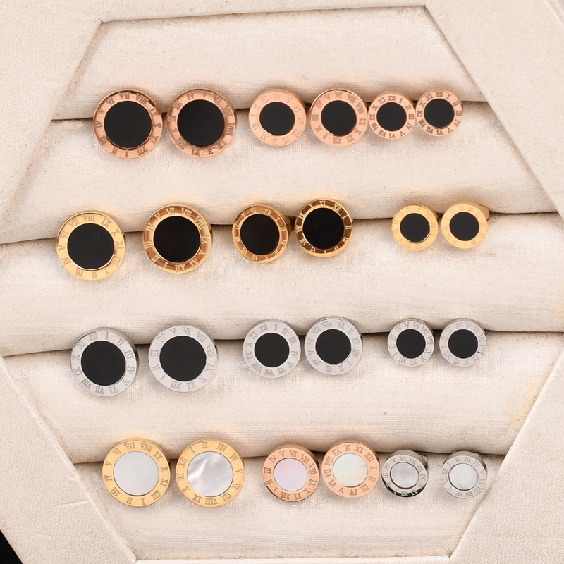 跨境欧美复古黑色圆形罗马数字耳钉男女情侣款玫瑰金钛钢耳饰百搭