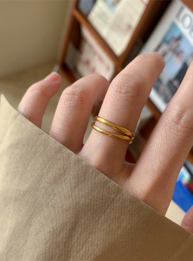 时尚气质博主款~抽象风异形双线条钛钢镀18K金戒指指环食指中指女