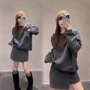 新款 裙套装 休闲时尚 高腰显瘦裤 女 加棉压格圆领卫衣 欧货2025冬季