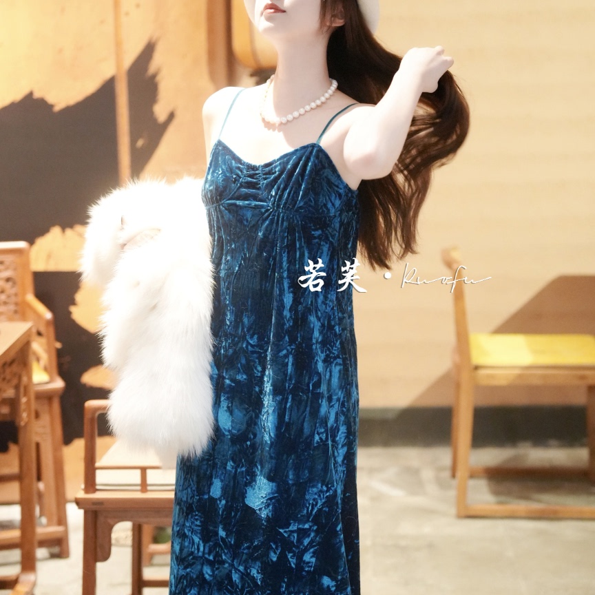 若芙|【蓝色贝壳裙】新中式穿搭氛围感丝绒吊带裙连衣裙