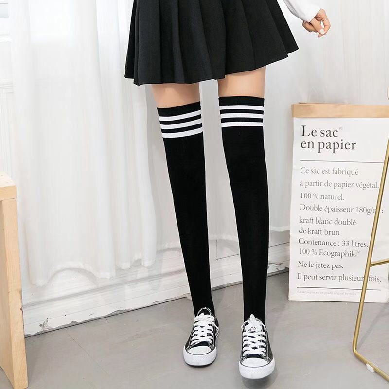 过膝袜秋冬加厚袜子女高筒女学生日系学院风长筒袜韩版防滑大腿袜