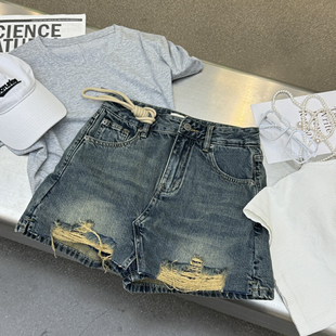 bobo1972小众设计高级感重工破洞牛仔短裤子女夏季新款