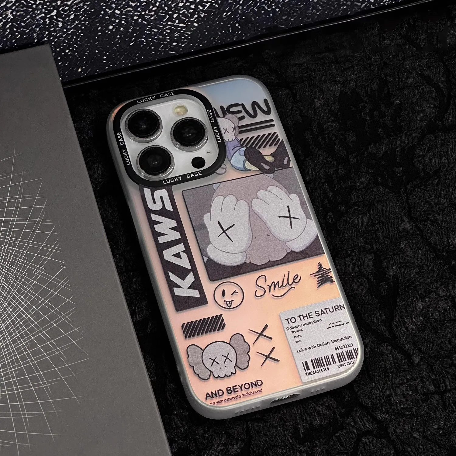 高级感芝麻街潮牌小众手机壳