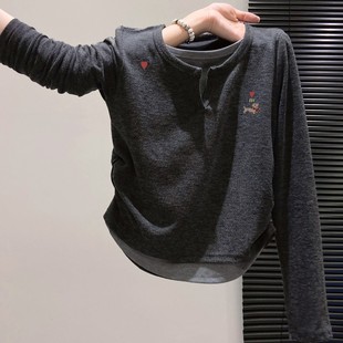 好看又显高级 T恤女秋冬设计收腰显瘦上衣 撞色拼接假两件长袖