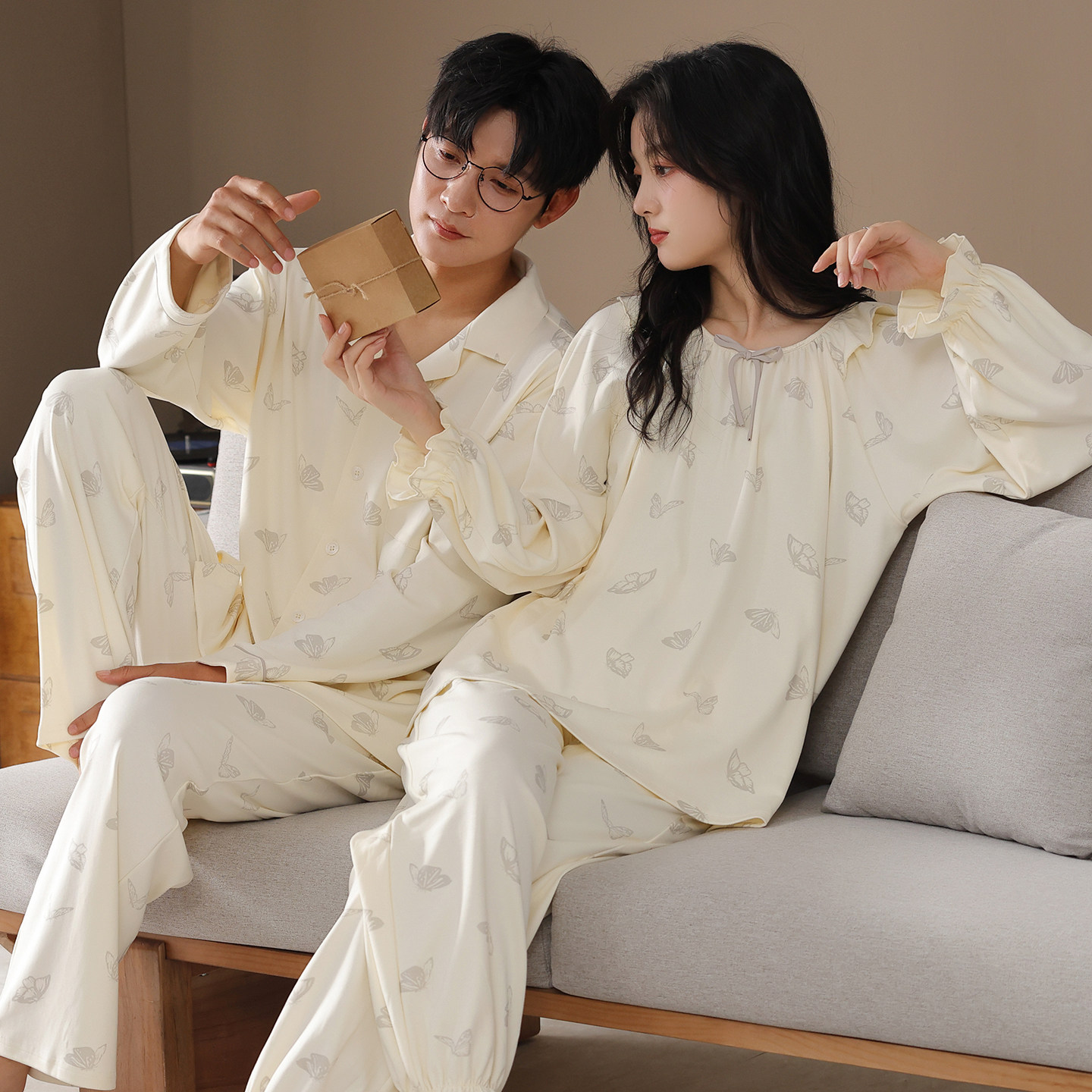 秋款莱卡棉情侣睡衣女秋季纯棉长袖男家居服可外穿休闲时尚两件套