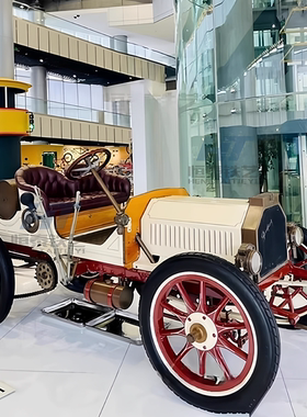 老式复古老爷车网红打卡招人气