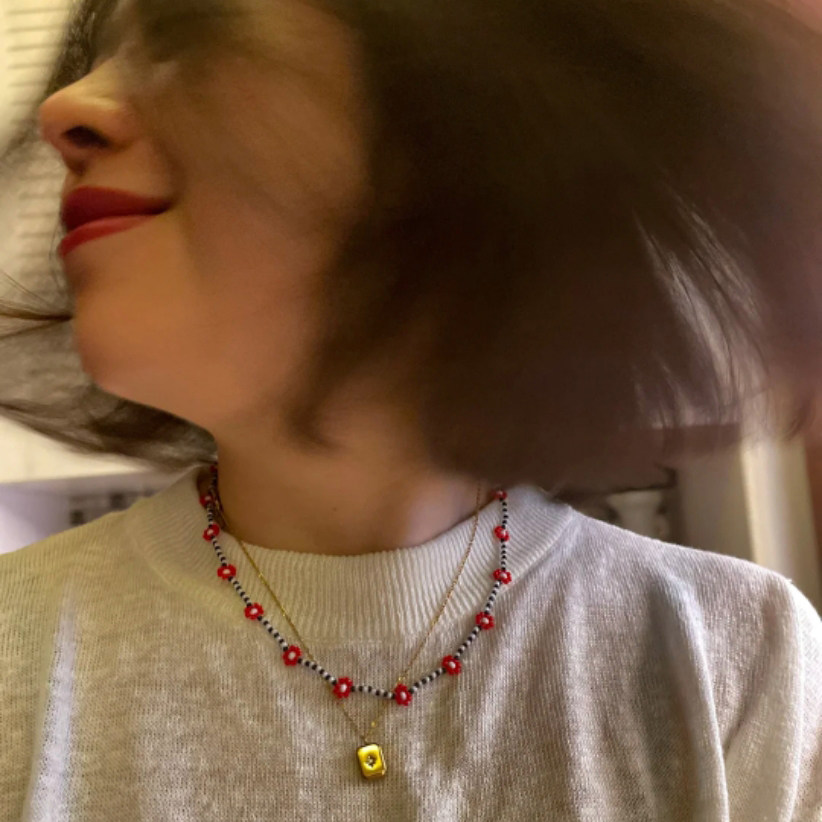 简约日韩小清新个性黑白红花雏菊小项链女同学闺蜜死党生日小礼物