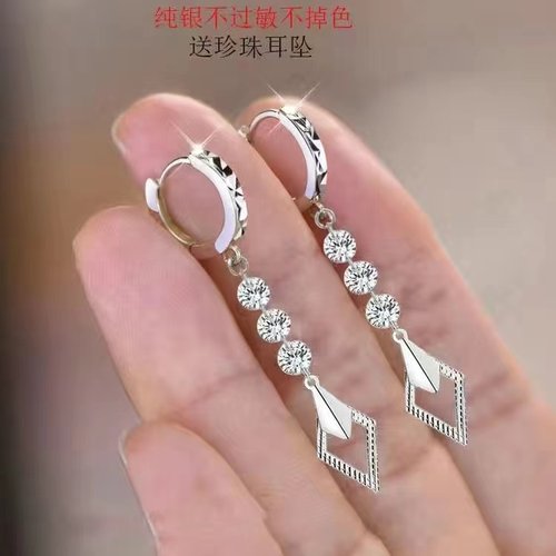 新款耳环2024爆款大气925纯银耳饰防过敏高级感气质菱形耳扣银饰