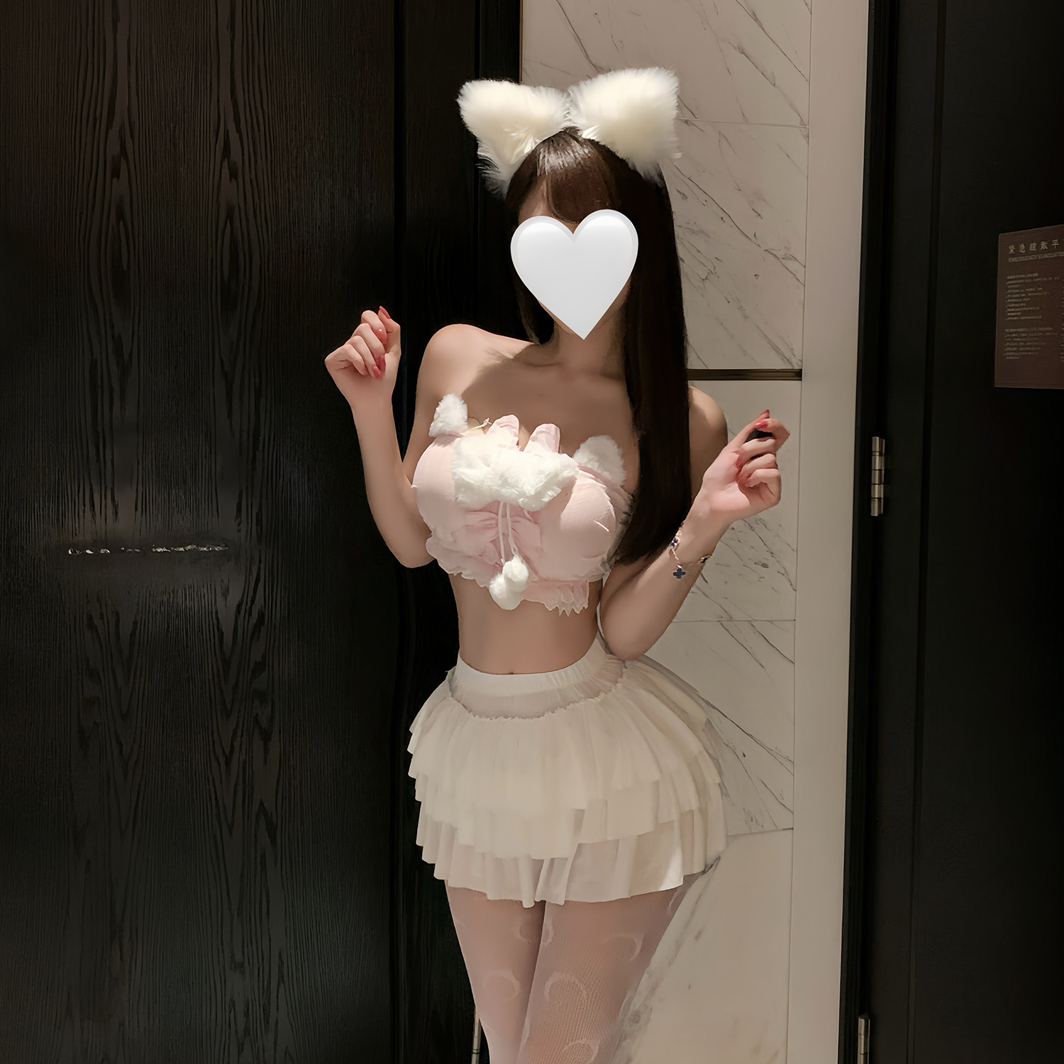 甜欲奶兔*纯欲可爱抹胸萌妹粉嫩套装女加厚胸垫上衣短裙制服趣味