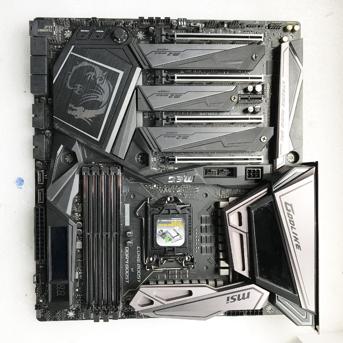 MSI/微星MEG Z390 GODLIKE超神版一键游戏加速支持8-9代CPU三M.2