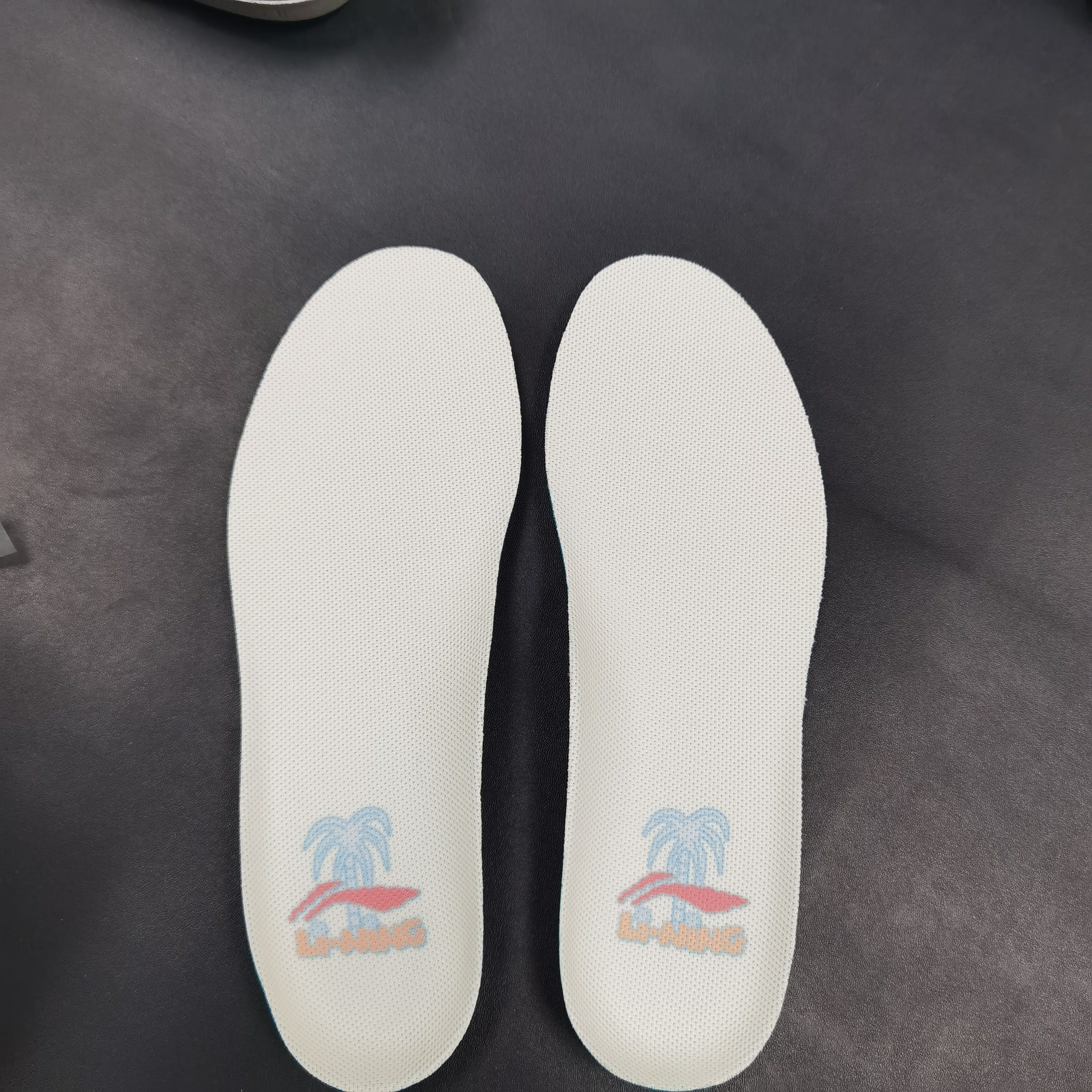 李宁Steven Harrington联名的滑板鞋垫吸汗透气防滑减震防臭鞋垫