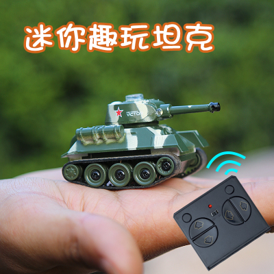 迷你坦克车灵活原地旋转全地形