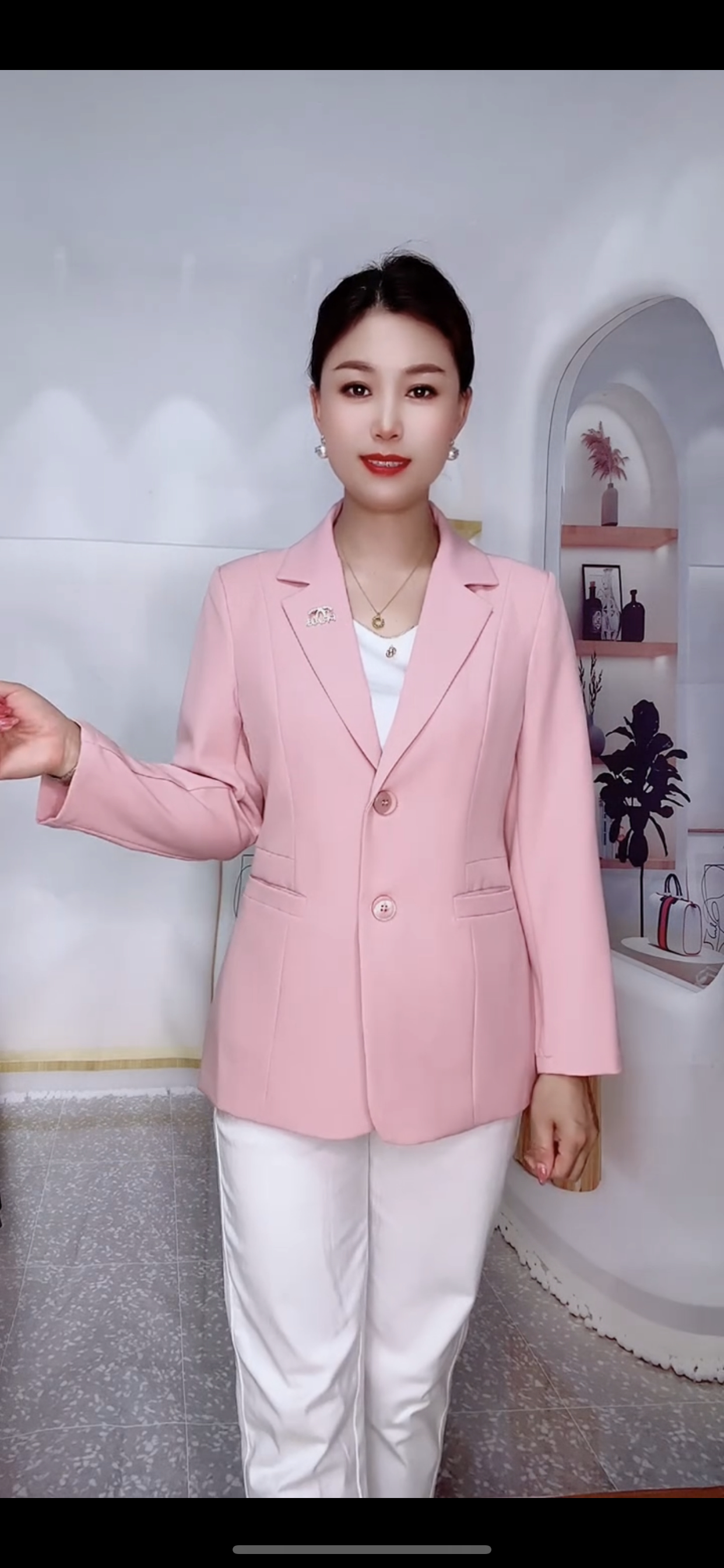夏季新款轻薄时尚修身女收腰宽松上衣防晒风衣洋气短款西服外套