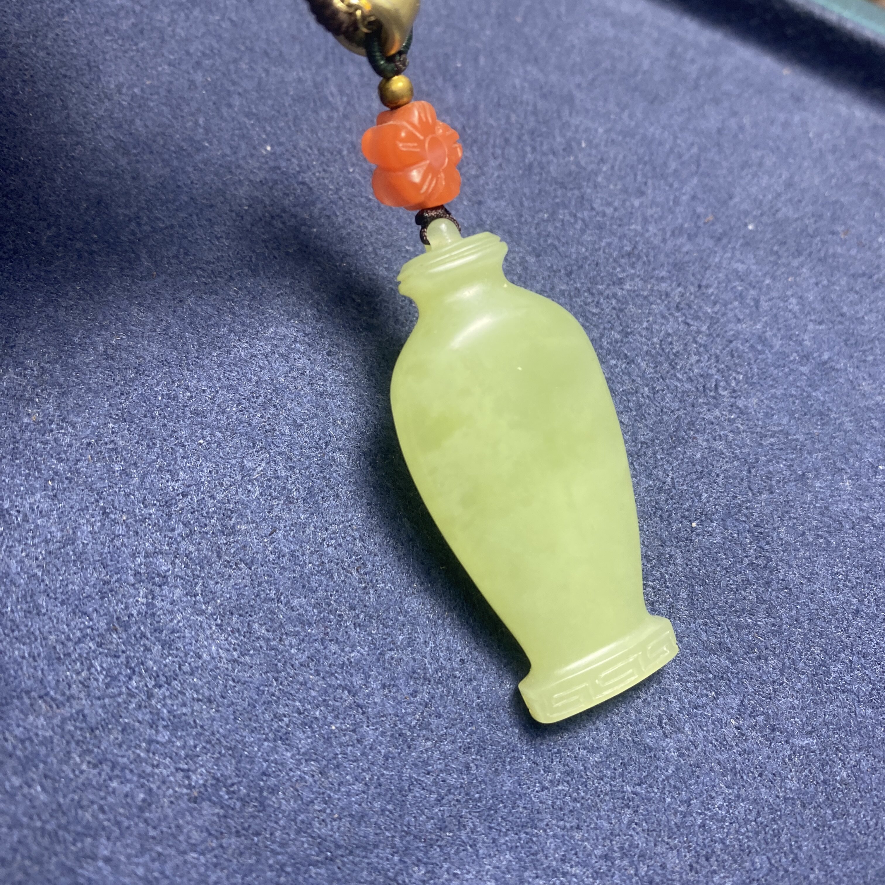 天然和田玉花瓶吊坠天然玉石四季平安毛衣链挂件析木绿黄绿肉玉坠