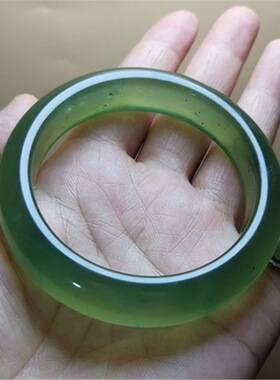 天然岫玉手镯岫岩玉手镯女款57.5口径180料瓶底绿玉镯新品