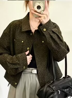 复古豹纹翻领短款牛仔外套女款2026秋季新款洋气显瘦百搭夹克上衣