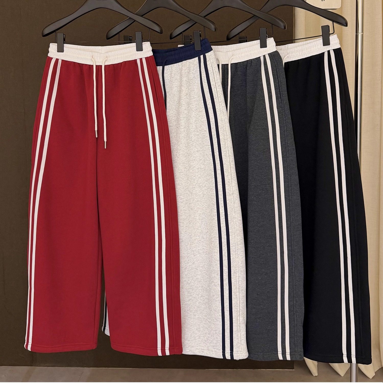 高端欧货冬季新款高腰绑带侧边杆条拼接休闲阔腿直筒裤女加绒卫裤