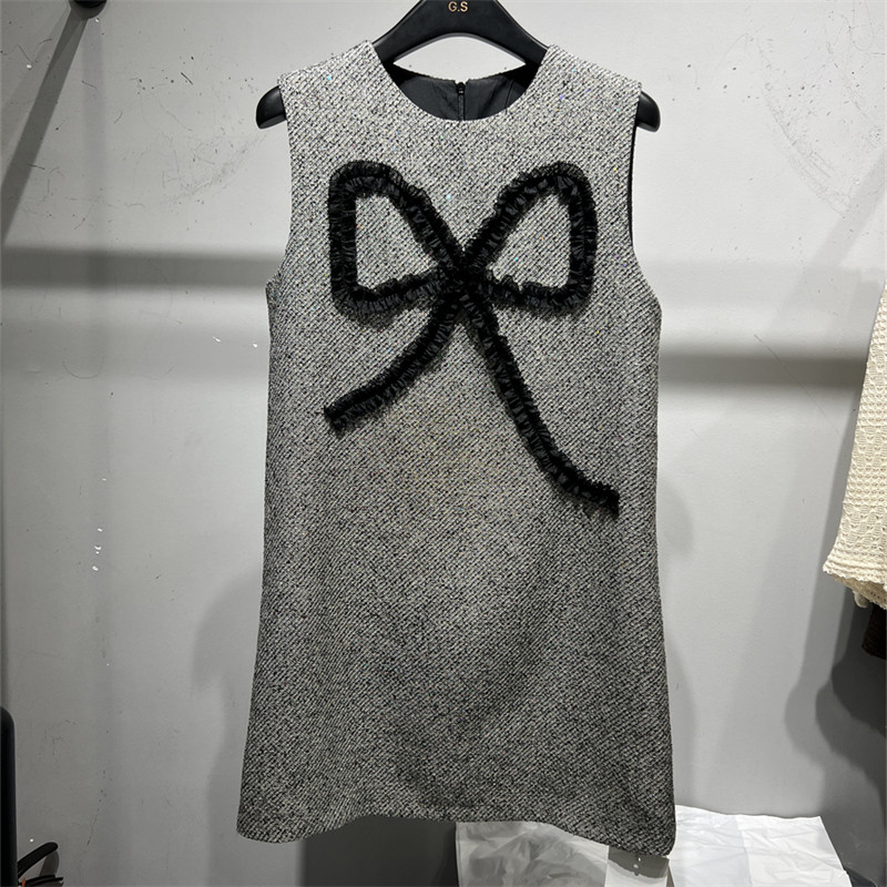 高端现货2025秋新款圆领重工亮片拼接大蝴蝶坎肩无袖背心连衣裙女,女装/女士精品,连衣裙,淘宝优惠券,粉丝福利购,淘宝优惠卷